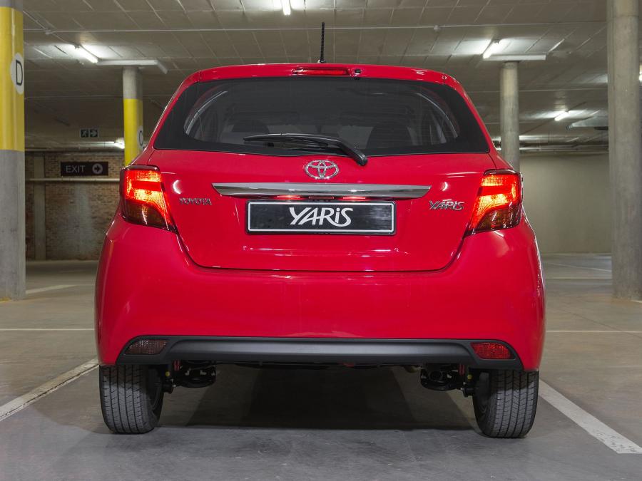  Toyota Yaris 2014 года  (ZA) (фото 5 из 9)